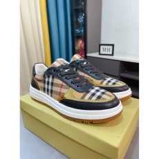 Burberry Low Shoes